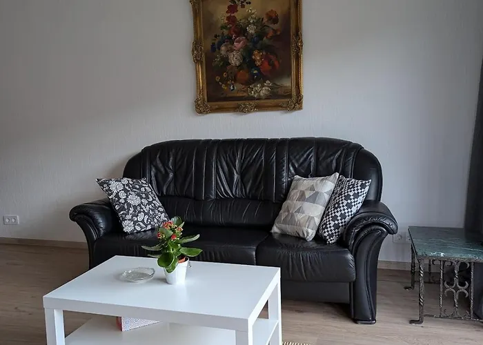 Helle In * 埃克拉特