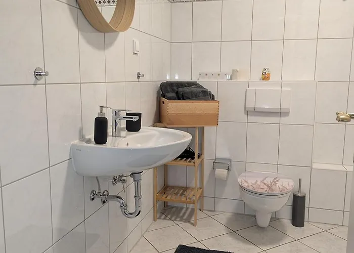 Helle In * 埃克拉特